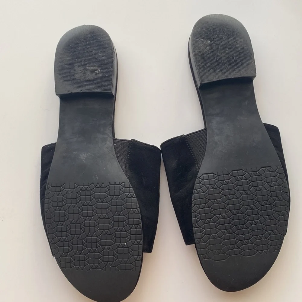 14th & Union | Black | Slip on | Sandals | Size: 9